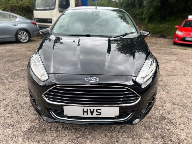 View FORD FIESTA 1.0 T EcoBoost Titanium X