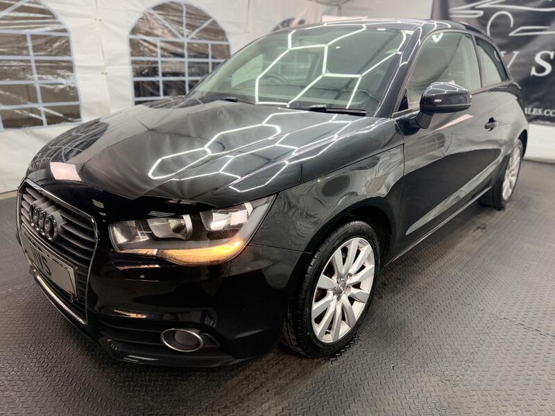 View AUDI A1 1.6 TDI Sport