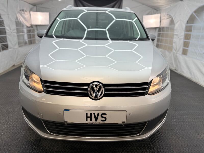 View VOLKSWAGEN TOURAN 1.6 TDI SE