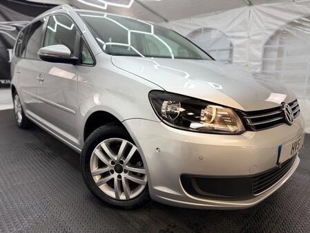 VOLKSWAGEN TOURAN 1.6 TDI SE