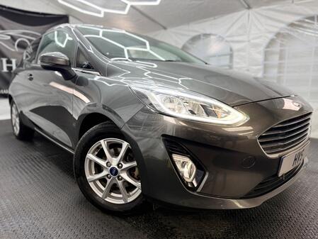 FORD FIESTA 1.1 Ti-VCT Zetec